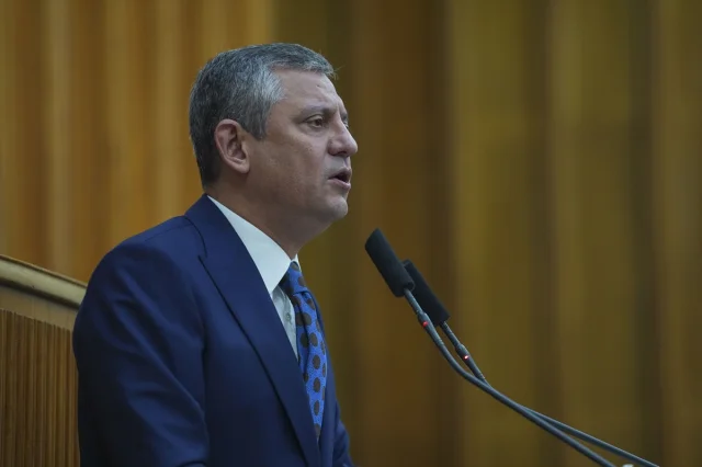 Özgür Özel TBMM'de Gündemi Salladı: İddianame Tepkisi