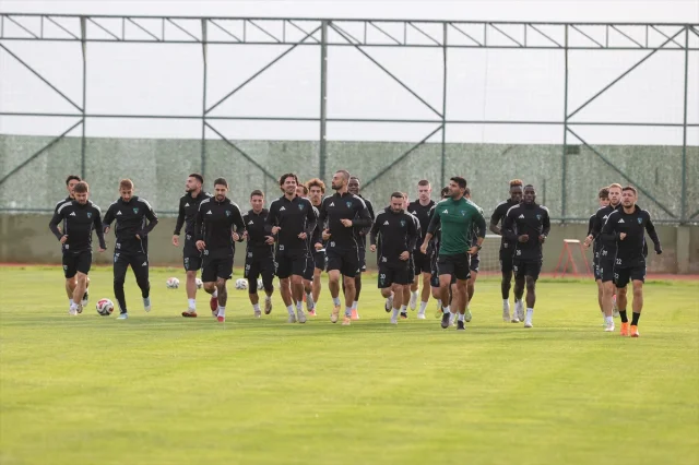 Kocaelispor'da Göztepe Maçı Öncesi Heyecan Artıyor