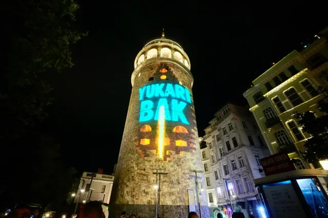 Türkiye E-Ticaret Haftası Galata Kulesi'nde Muhteşem Gösteri ile Başladı