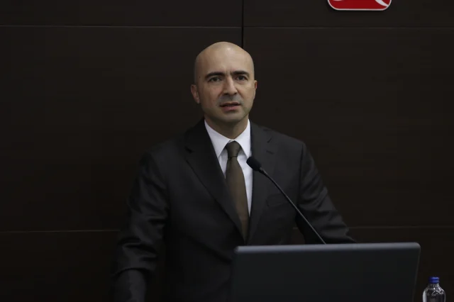 Adana'da KOBİ'lere Dijital Dönüşümün Kapıları Açılıyor