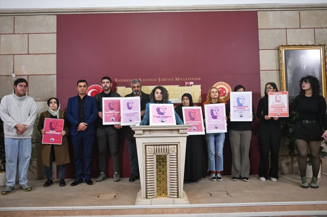 DEM Parti'nin Basın Toplantısında Çocuk Hakları Gündemi