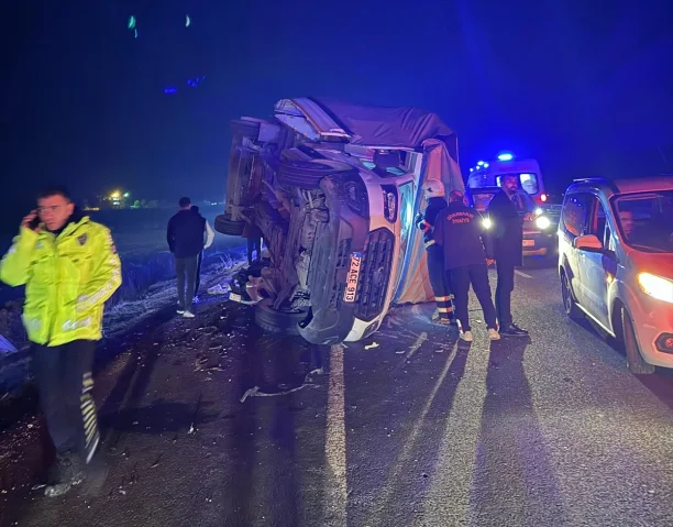 Diyarbakır'da zincirleme kaza: Trajik detaylar ve kurtarma o...