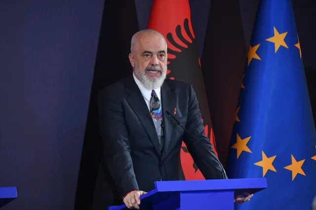 AB'nin Batı Balkanlar İçin Çarpıcı Açıklaması: Tam Üyelik Zamanı