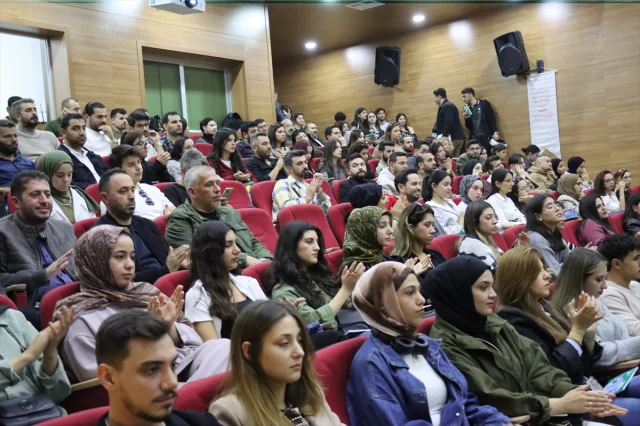 Hatay'da "Aile Yılında Çocuk Hakları Paneli" Düzenledi: Geleceğe Yatırım