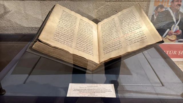 Kırşehir'de Türkçe'nin Kalbi Yeniden Atıyor: Aşık Paşa Yazma Eserleri Sergilendi