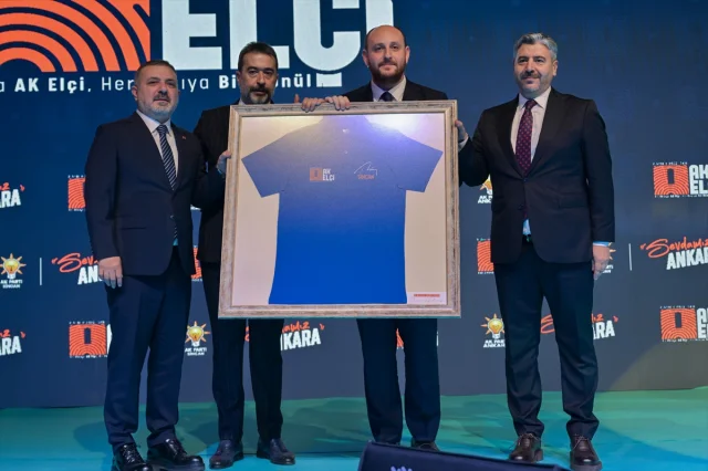 AK Parti'den Dev Hamle: 720 Bin Yeni Üye Türkiye'nin Geleceğini Şekillendiriyor
