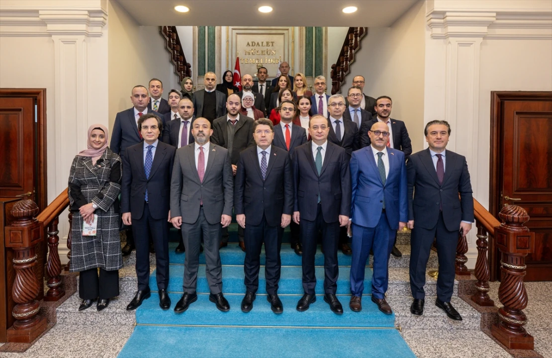 Adalet Bakanı Yılmaz Tunç, Filistin Başsavcısı Al-Khatib ile Önemli Görüşme Yaptı