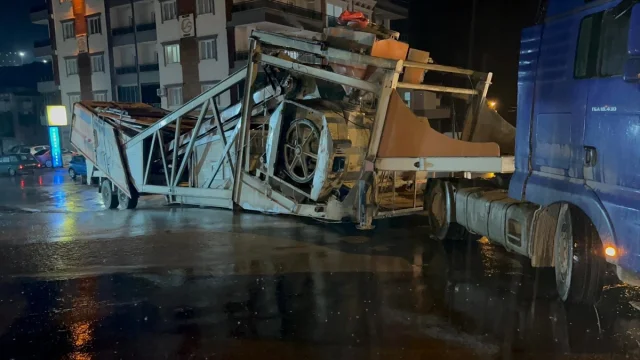 Mersin'de tır sürücüleri için tehlike çanları çalıyor