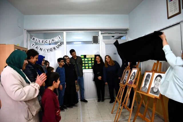 Gönüllü ressamlardan özel çocuklara ömür boyu hatıra olacak portreler
