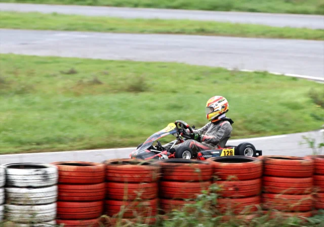 Türkiye Karting Şampiyonası'nın final heyecanı Kocaeli'de yaşanıyor