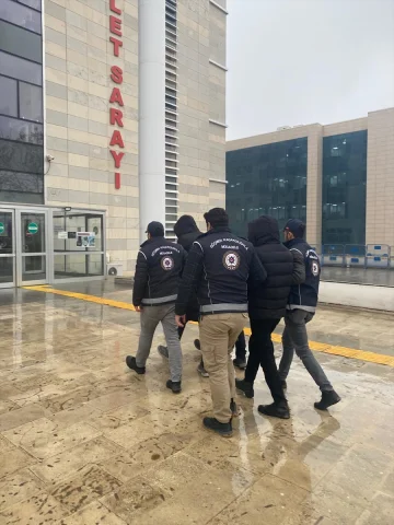 Elazığ'da 16 Düzensiz Göçmen Yakalandı