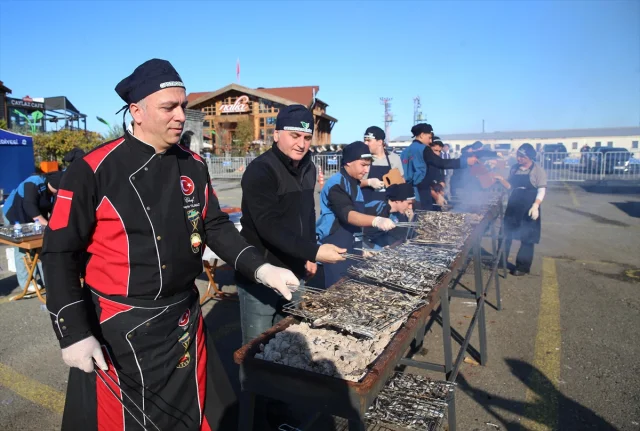 Rize Hamsi Festivali Renkli Görüntülere Sahne Oldu