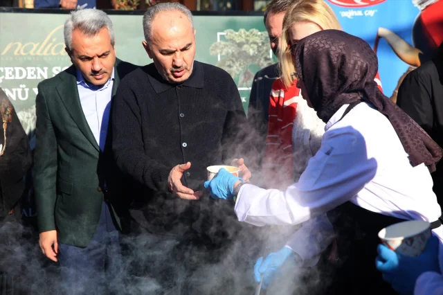 Rize'de Karalahana Çorbasıyla Gurme Yolculuğu Başladı