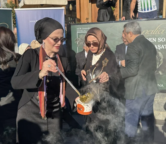 Rize'de Karalahana Çorbasıyla Gurme Yolculuğu Başladı