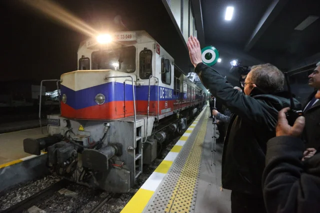Doğu Ekspresi sezonun ilk seferinde Kars'a ulaştı