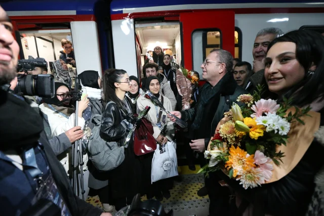 Turistik Doğu Ekspresi'nin masalsı yolculuğu Kars'ta sona erdi