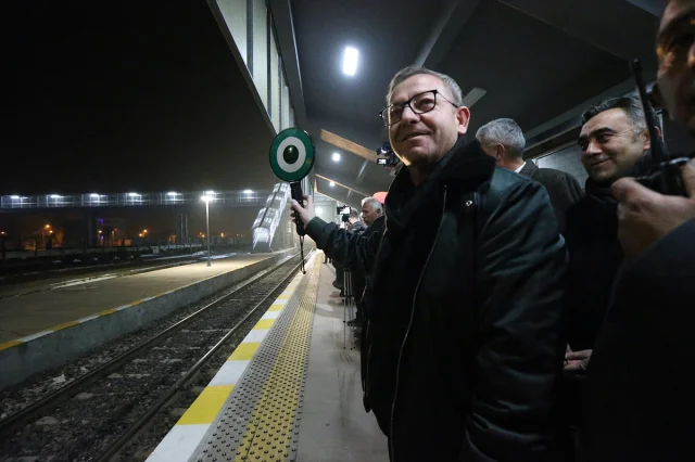 Turistik Doğu Ekspresi'nin masalsı yolculuğu Kars'ta sona erdi