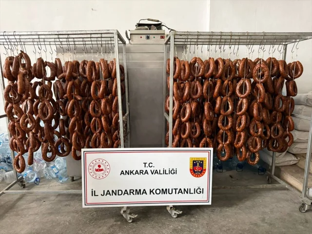 Ankara'da Baskında 11 Bin 400 Kilo Sahte Et Ele Geçirildi