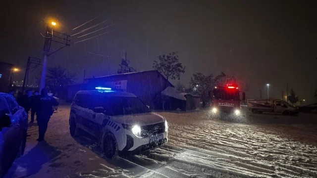 Elazığ'da çıkan yangında trajik ölüm: 17 yaşındaki kız hayatını kaybetti
