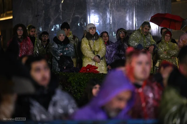 Antakya Medeniyetler Korosu Hatay'da duygusal bir konser verdi