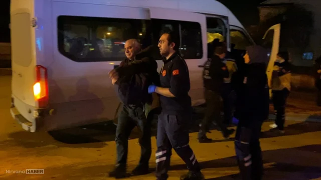 Bursa'daki Kazada Yol Güvenliği Soru İşareti: Dokuz Yaralı Var