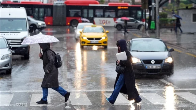Sağanak ve kar geri mi dönüyor? Bakanlıktan uyarı geldi: Bu bölgelere dikkat