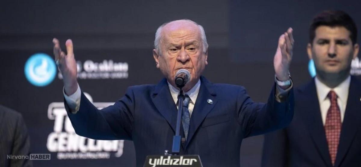 Bahçeli'den gençlere: "Size düşen vazife her zamankinden daha büyük"