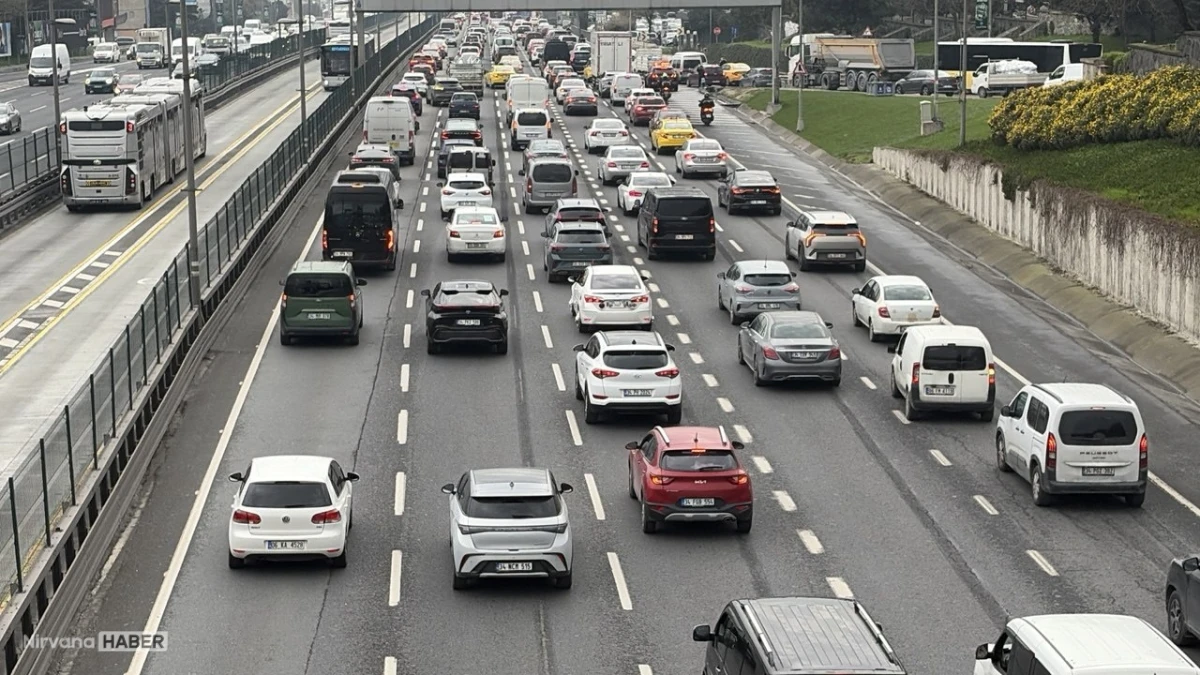 Kara yollarında son durum: Birçok güzergâhta trafik kontrollü sağlanıyor