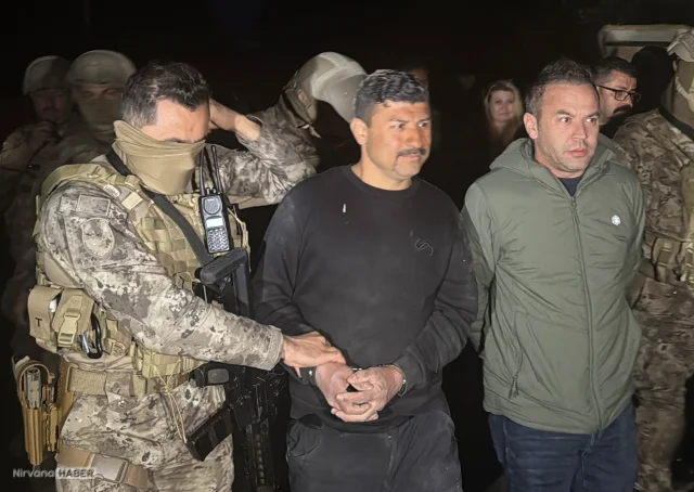 Uşak’ta ihbara giden polise silahlı saldırı düzenlendi