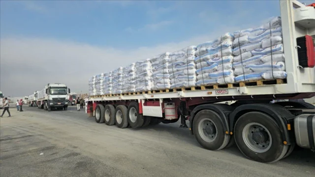 WFP, Gazze Şeridi'ne günlük 560 ton gıda ulaştırabildiklerin...