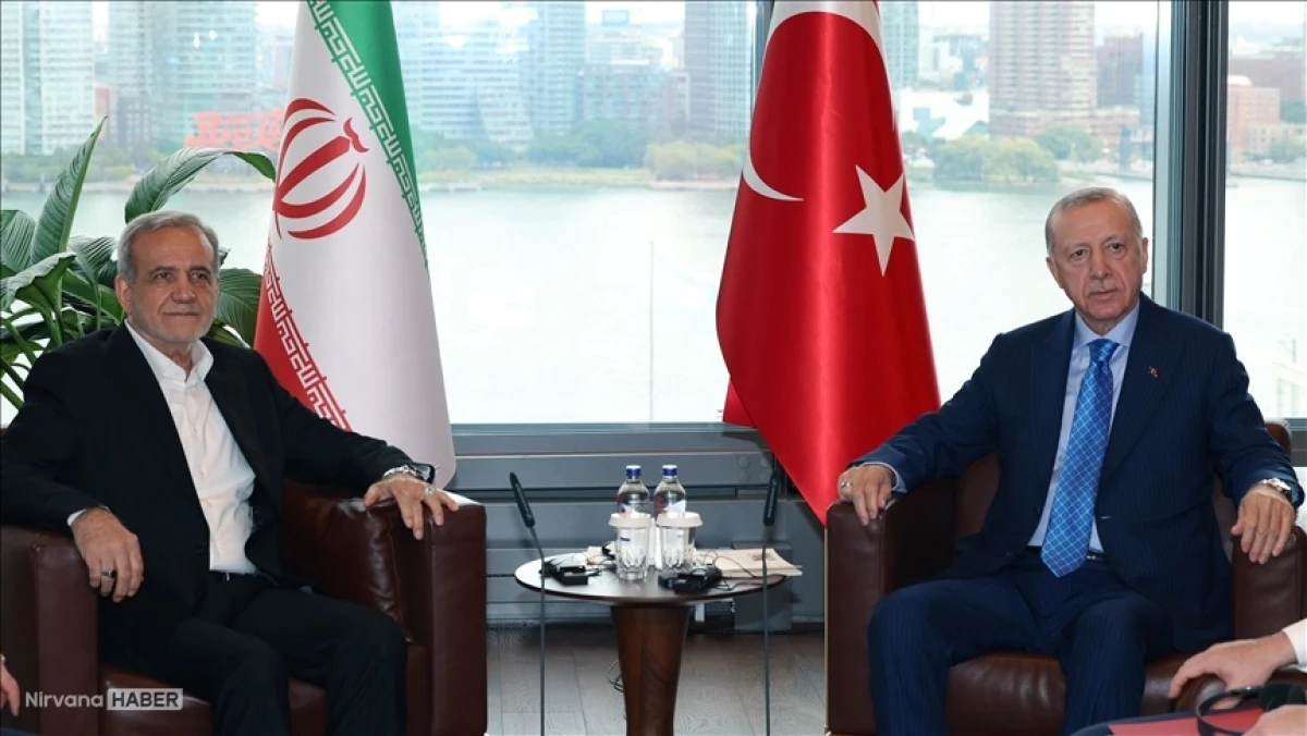 Pezeşkiyan'dan Erdoğan'a Türkçe mesaj: "Aziz kardeşim..."