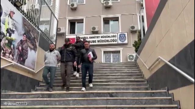 Fatih'te 40 kilo gümüş çalan 4 şüpheli yakalandı