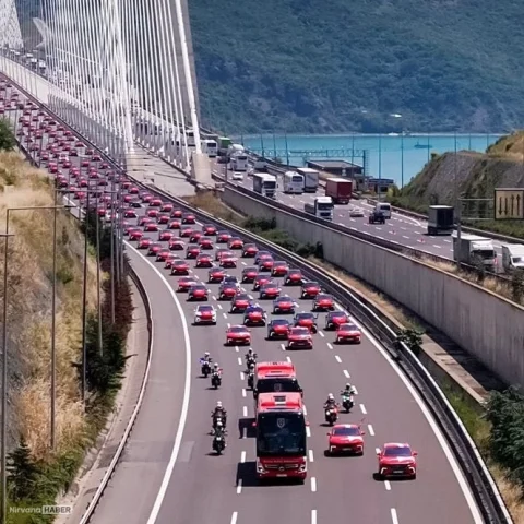 A Milli Takımı'nın konvoyu dünya genelinde sosyal medyayı salladı