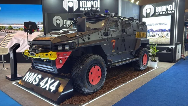 Türk Zırhlısı Endonezya'da Güçleniyor: YÖRÜK 4x4 Görevde