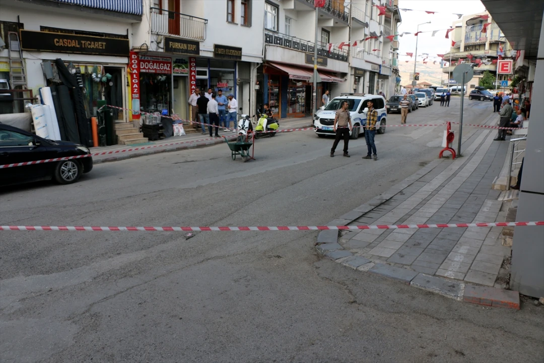 Malatya'nın Hekimhan İlçesinde Vahim Olay Kameralara Yansıdı