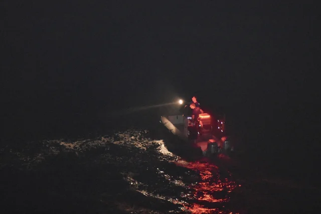 Antalya'da Deniz Kenarındaki Gizemli Kayıp Olayı Sürüyor