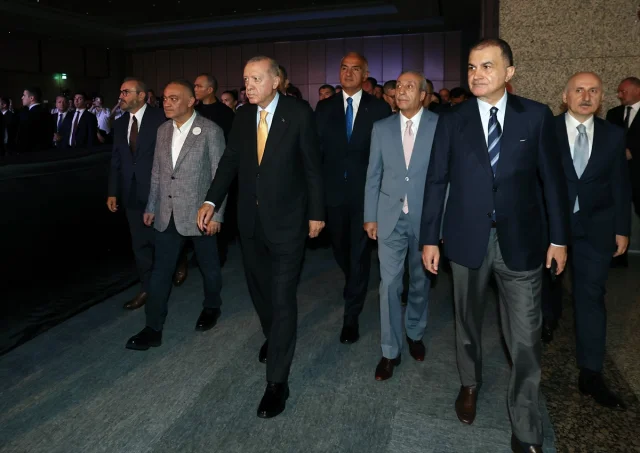 Erdoğan İstanbul'da: "Bu Şehir Bize Mücadeleyi Öğretti"
