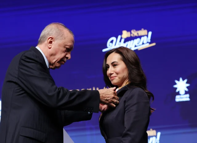 Erdoğan'dan Sert Mesajlar: Böl-Parçala-Yönet Oyununa İzin Yok