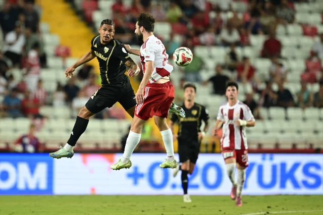 Antalyaspor-Kayserispor Maçında Son Dakika Şoku