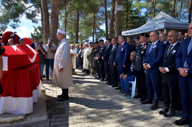 Osmaniye'de Hüzünlü Veda: Şehit Kemal Özgür Sonsuzluğa Uğurlandı
