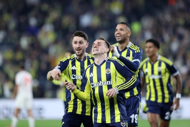 Fenerbahçe'nin Avrupa Yolculuğu Heyecanla Devam Ediyor