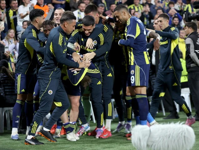 Fenerbahçe'nin Avrupa Yolculuğu Heyecanla Devam Ediyor