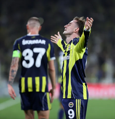 Fenerbahçe'nin Zafere Uzanan Maçında Nice Teknik Direktöründen Çarpıcı İtiraflar