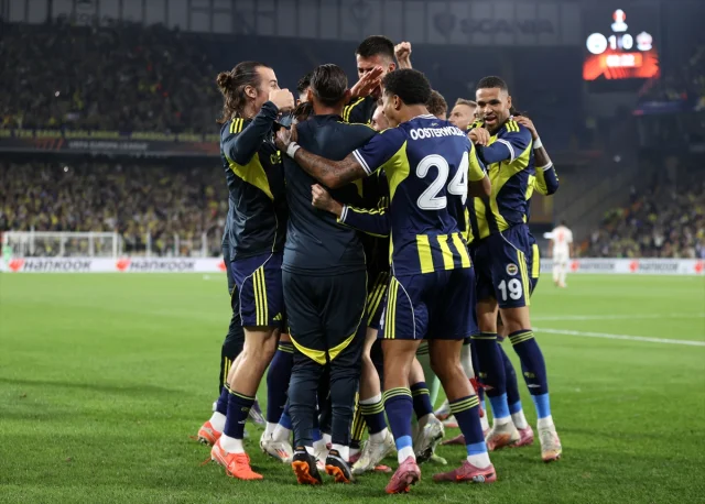 Fenerbahçe'nin Zafere Uzanan Maçında Nice Teknik Direktöründen Çarpıcı İtiraflar
