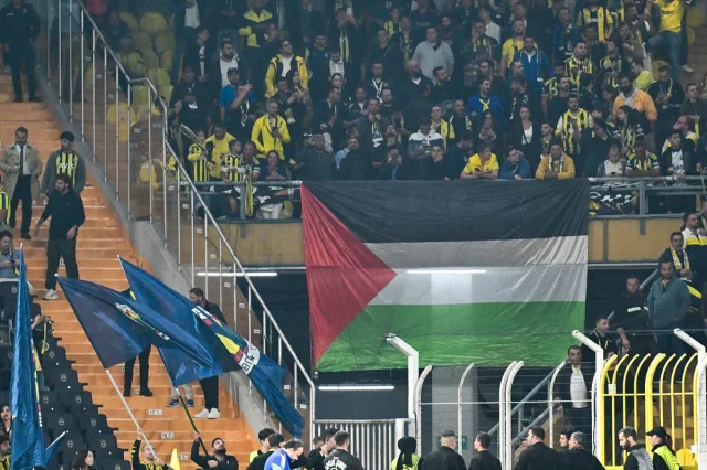 Fenerbahçe'nin Zafere Uzanan Maçında Nice Teknik Direktöründen Çarpıcı İtiraflar