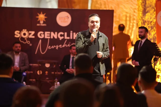 Yusuf İbiş Nevşehir'de Gençlerle Geleceğe Yürüyor