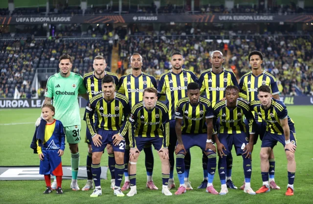 Fenerbahçe'nin Nice Maçı Kadrosu ve Merak Edilenler
