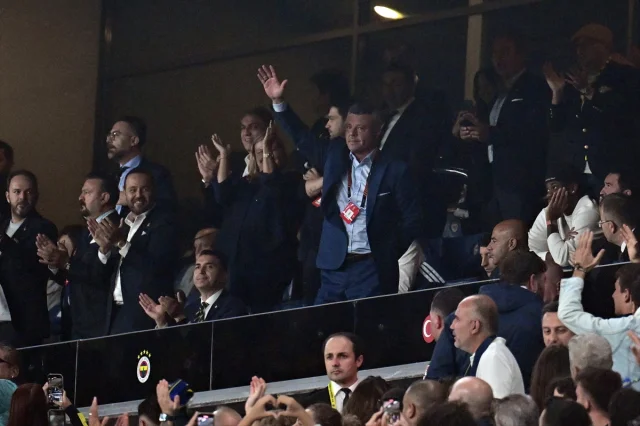 Fenerbahçe'nin Nice Maçı Kadrosu ve Merak Edilenler