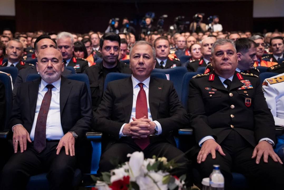 Bakan Yerlikaya'nın Trafik Ceza Reformu Çok Konuşuluyor