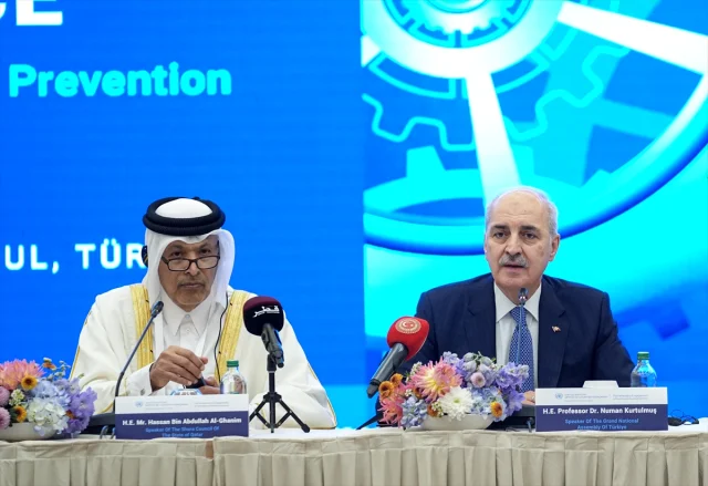İstanbul'da Dünyanın Gözü Önünde Terörle Mücadele Konferansı
